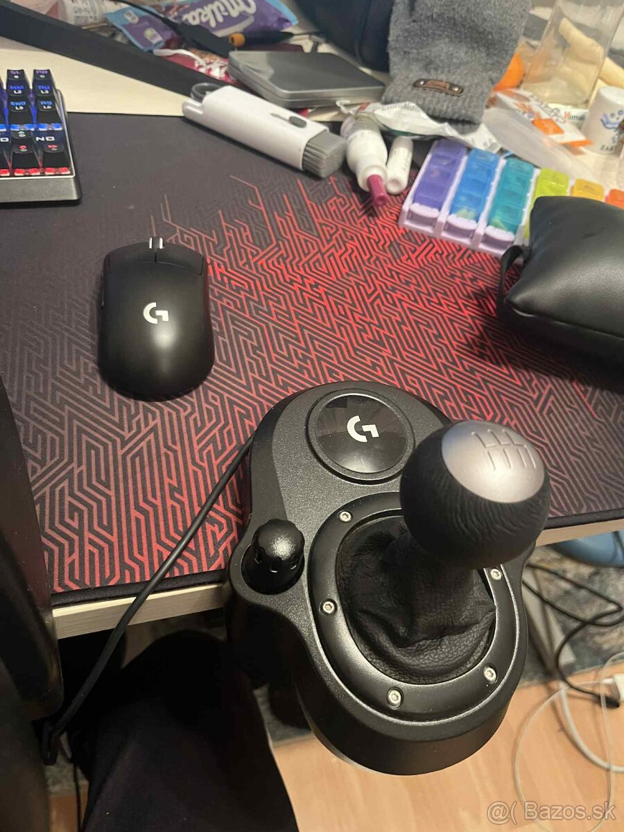 Volant Logitech g920+ radiaca páka+original stojan - 2