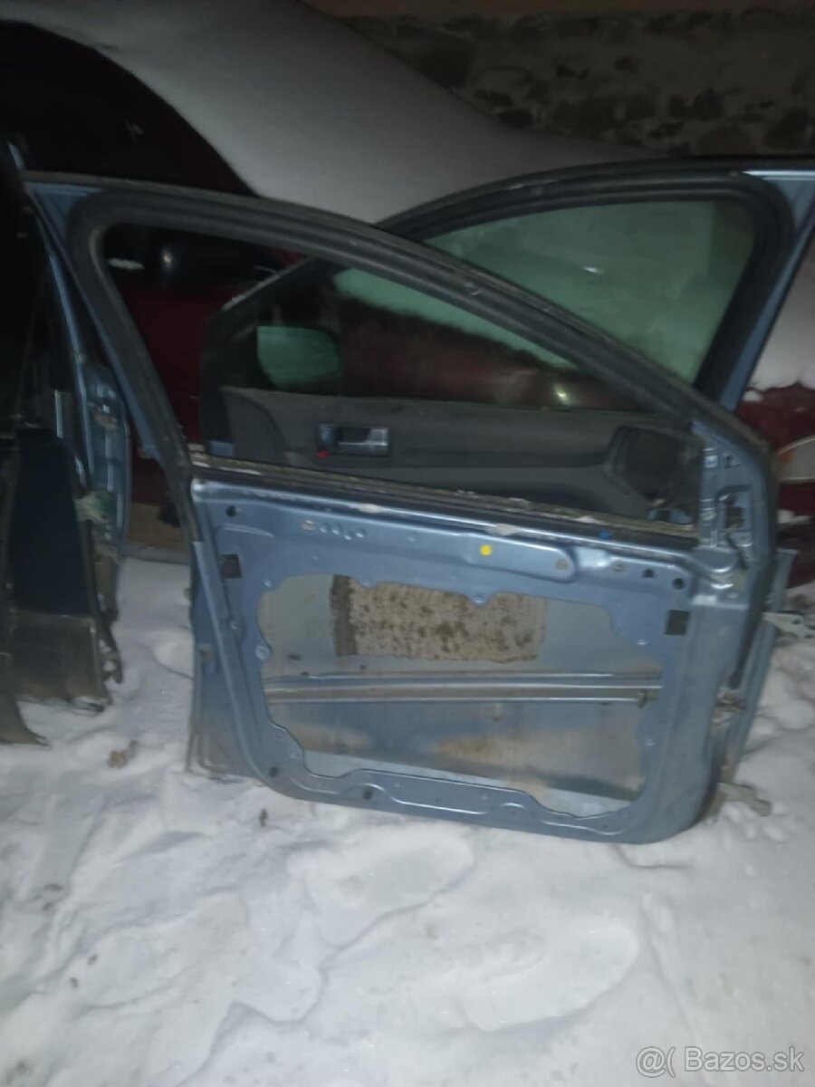 Ford Focus mk2 dvere - 2