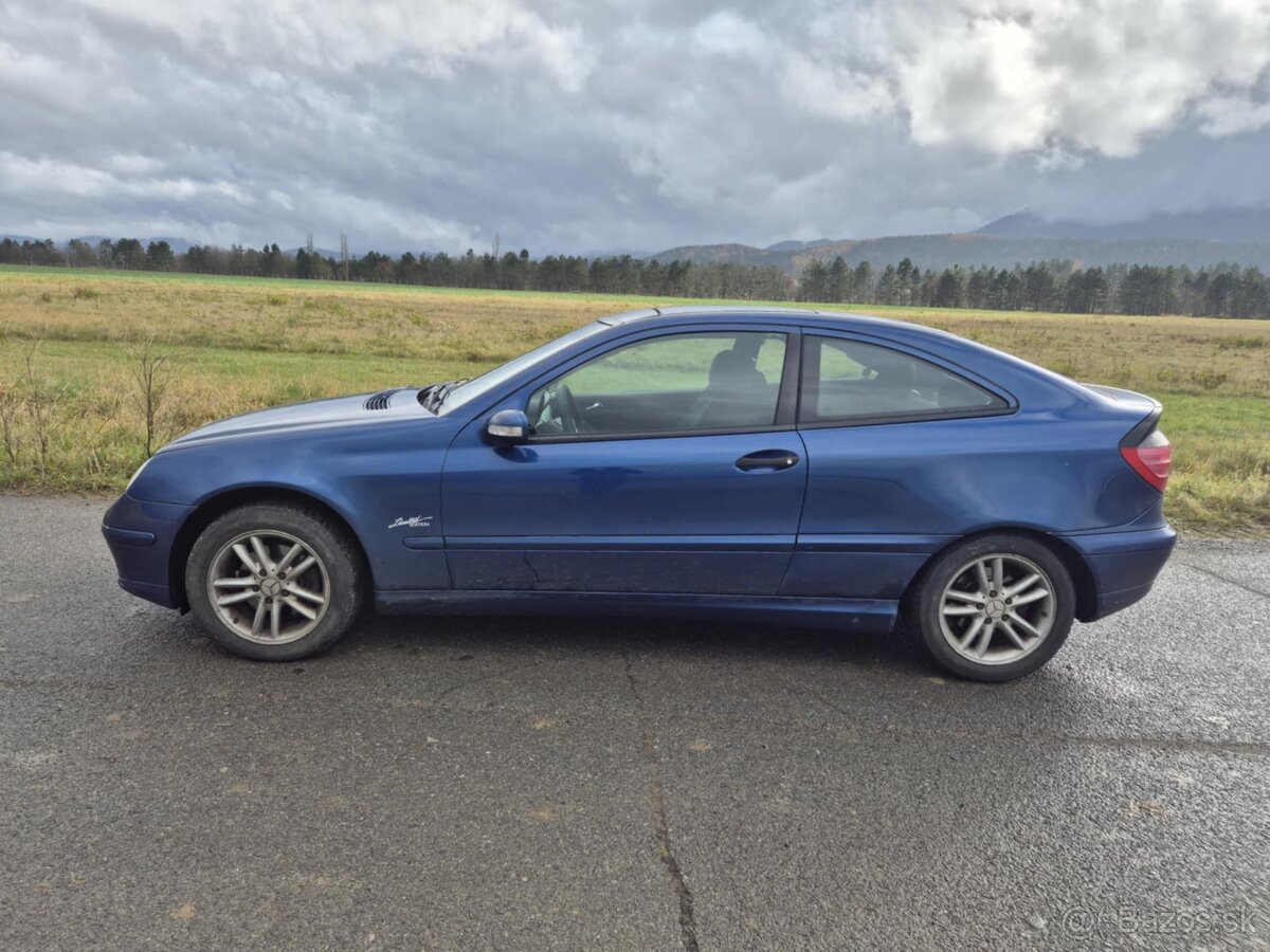 MERCEDES - BENZ C220CDI COUPE R.V.2003 - 2
