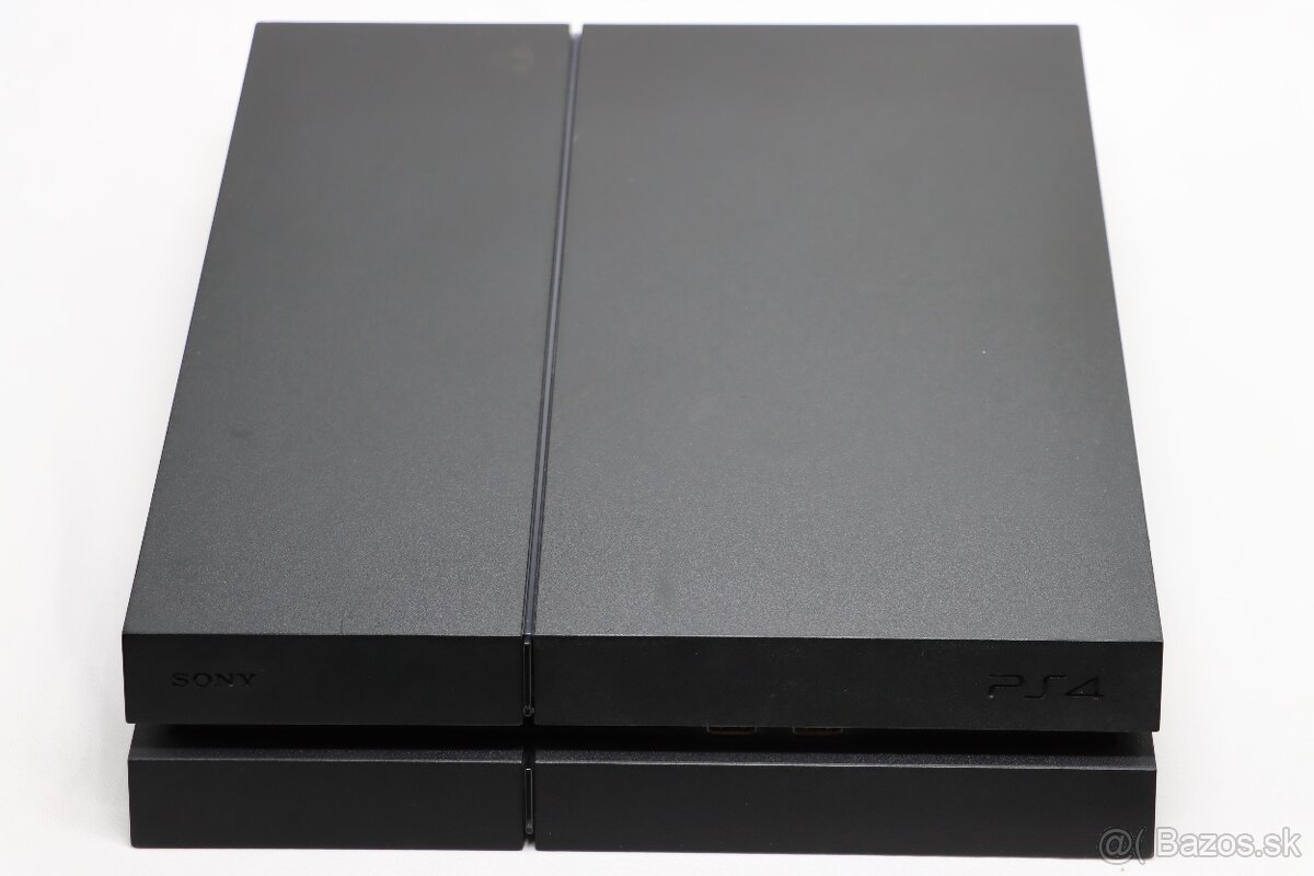 PS4 CUH-1216A + červený DualShock 4 - 2