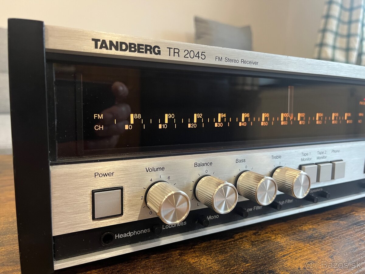 Tandberg TR 2045 - 2