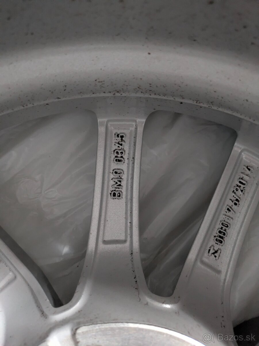 Predám kompletnú sadu BMW diskov a pneu Goodyear - 2