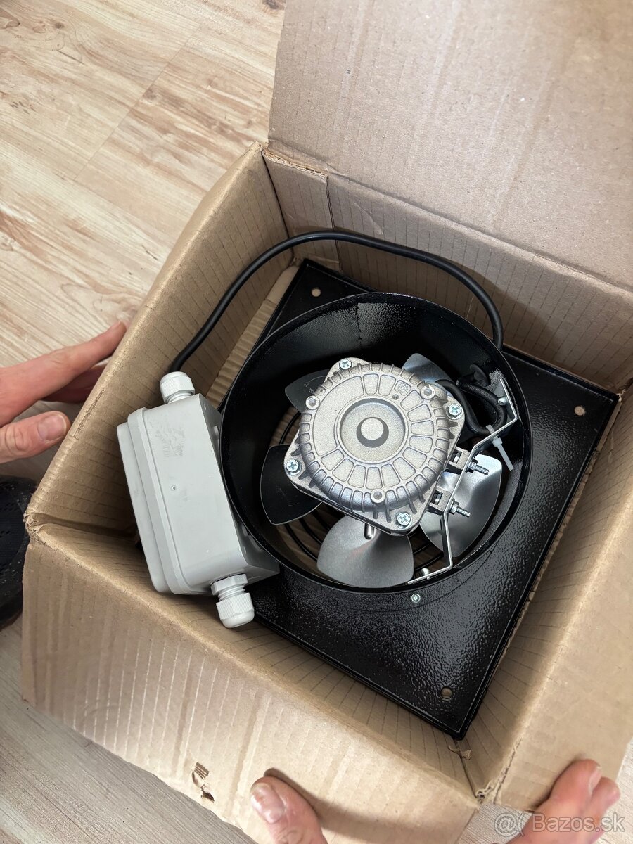 Ventilator kovovy industrial - 2