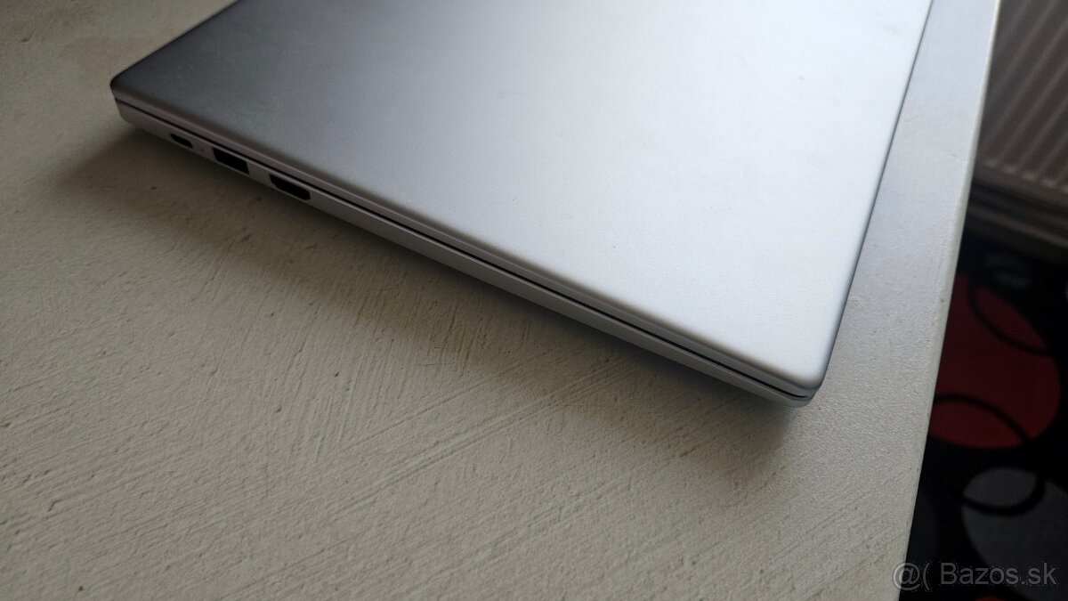15 palcový Huawei Matebook - aj vymením - 2