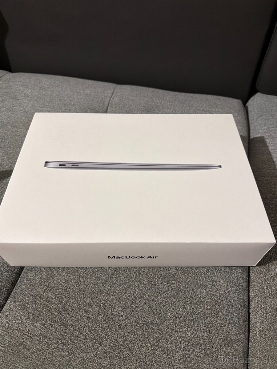 Apple Macbook Air M1 2020 13” 16GB RAM - 2
