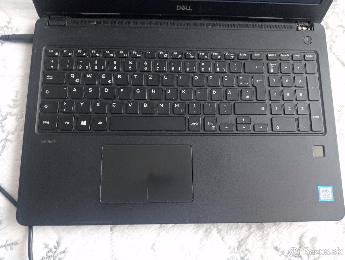 rozpredám na diely notebook Dell Latitude 3580 - 2