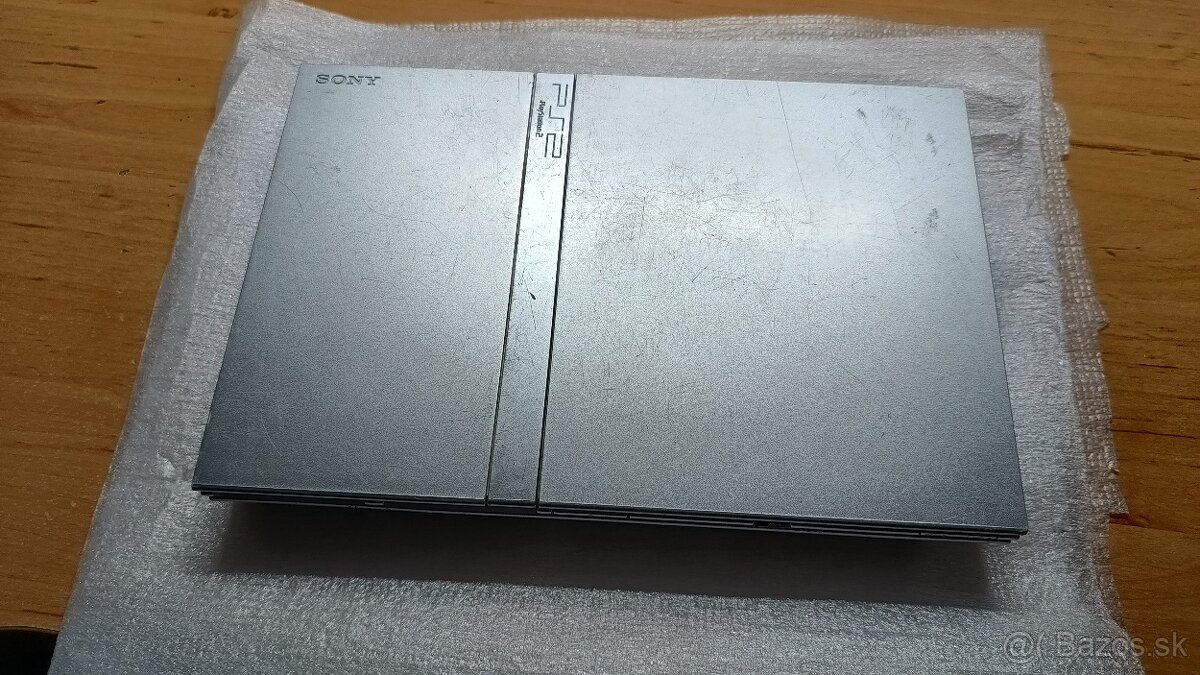 PS2 Silver - 2