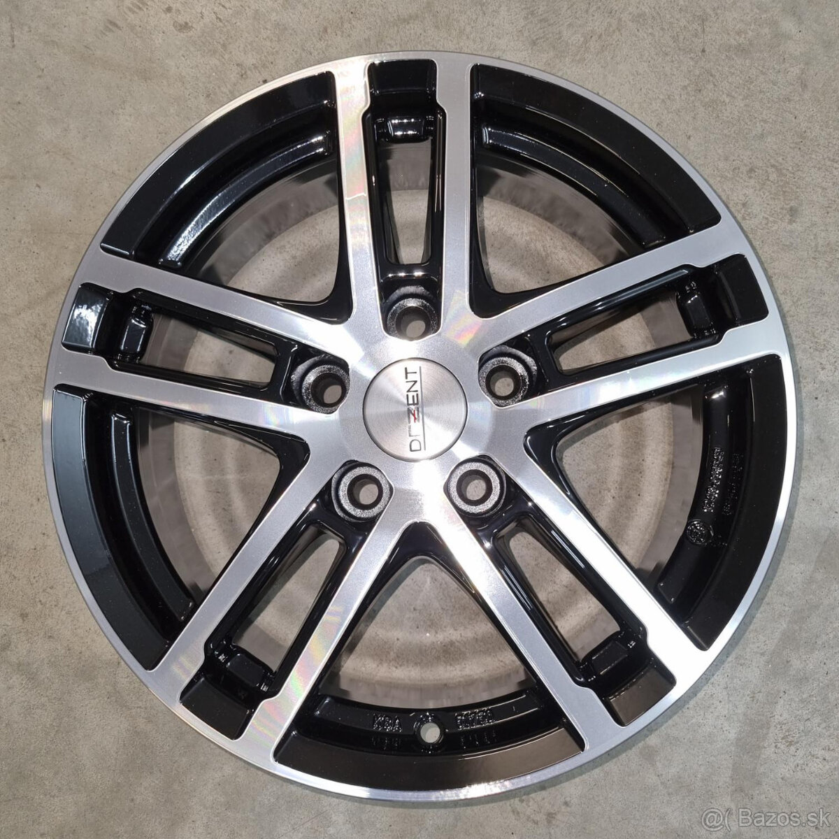 Disky Dezent TZ 5x112 R18 8J - 2