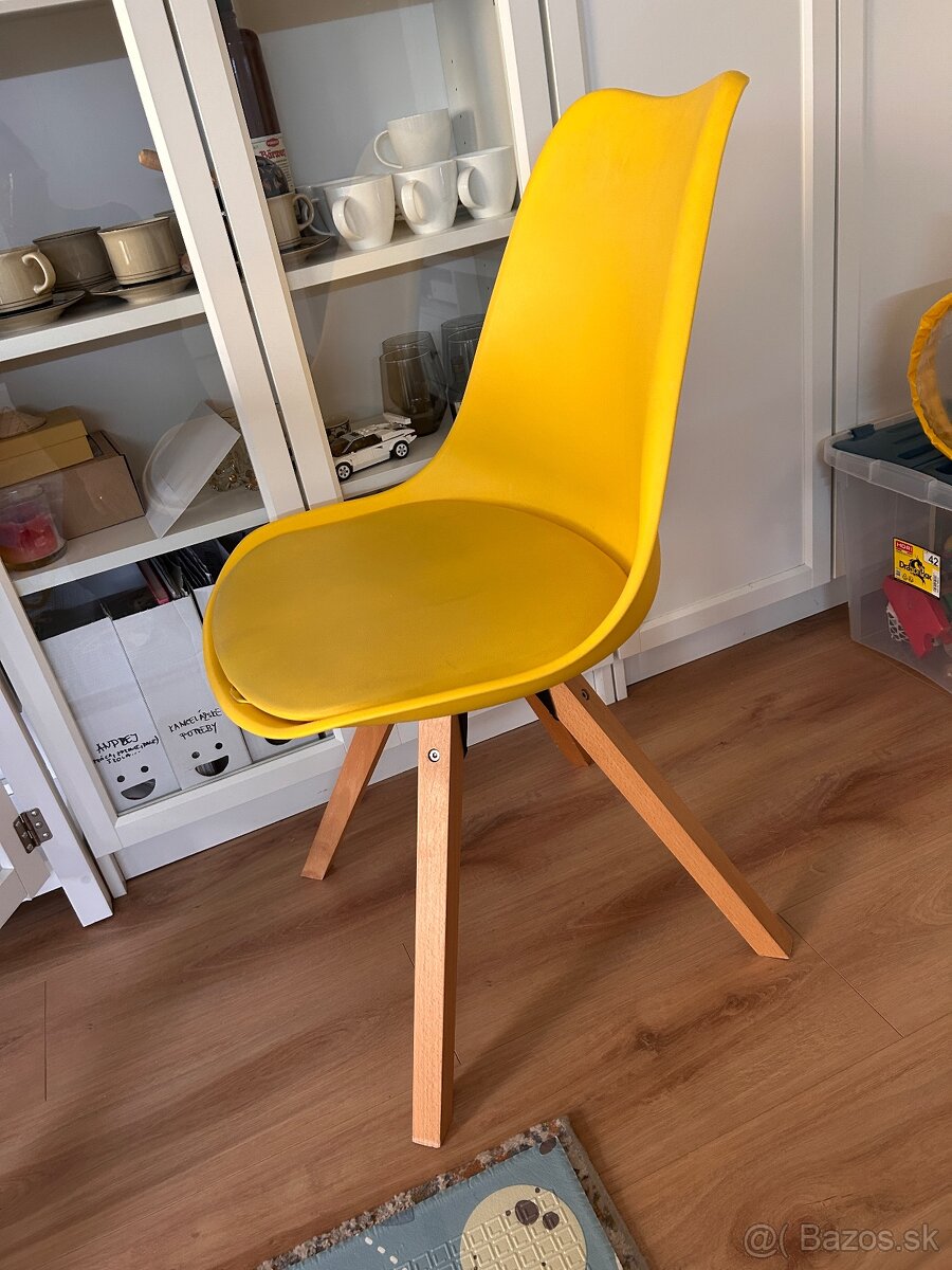 Žlté drevené stoličky 2ks - 2