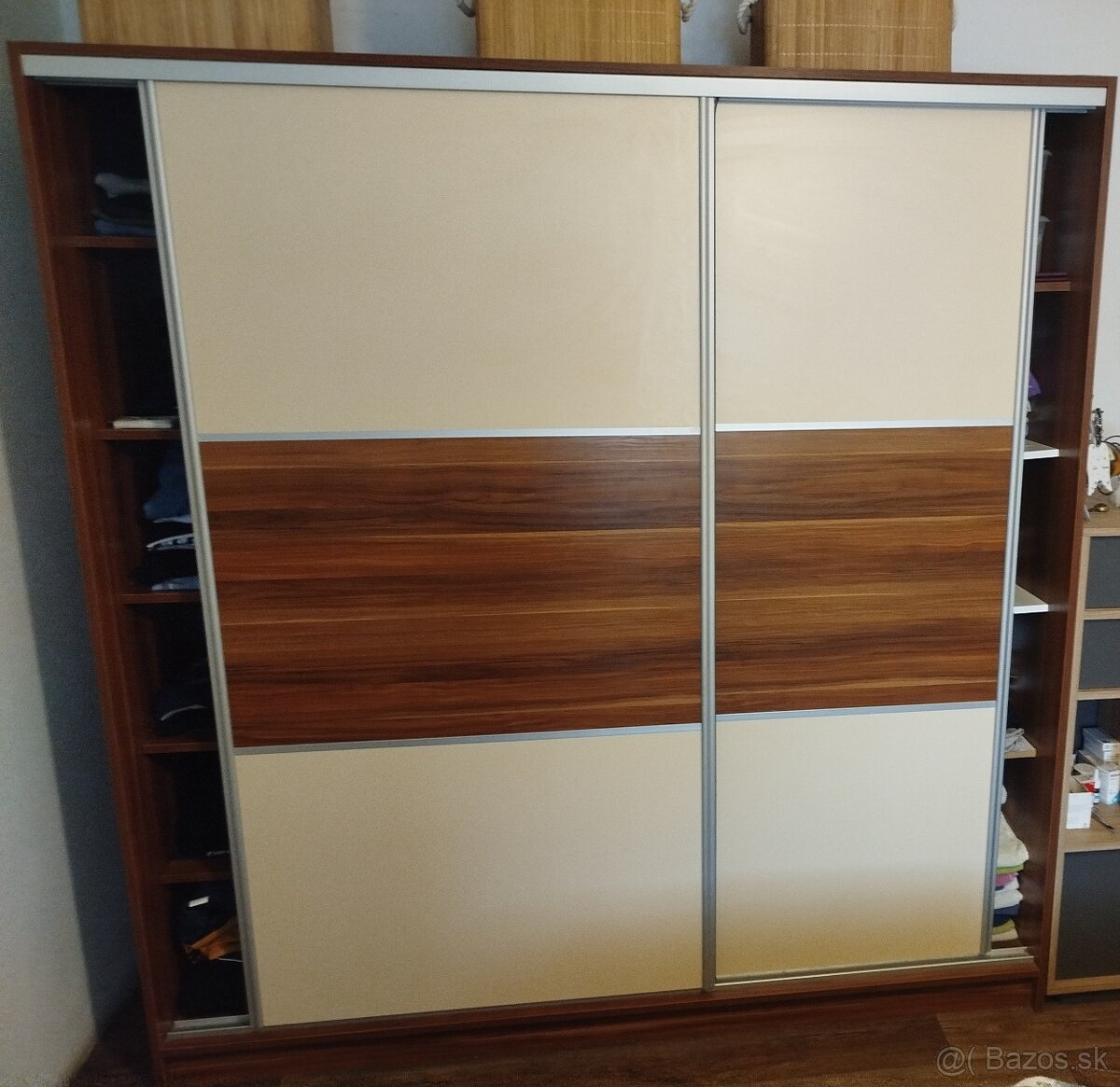Šatníková skriňa - 2