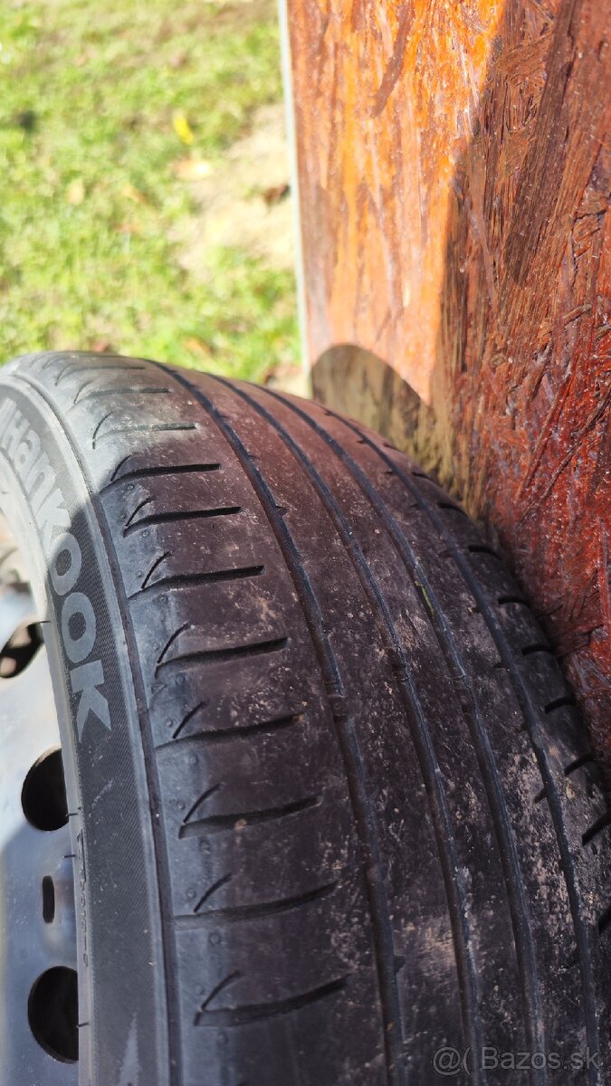 Predám letné komplety 185/55/R15 - 2