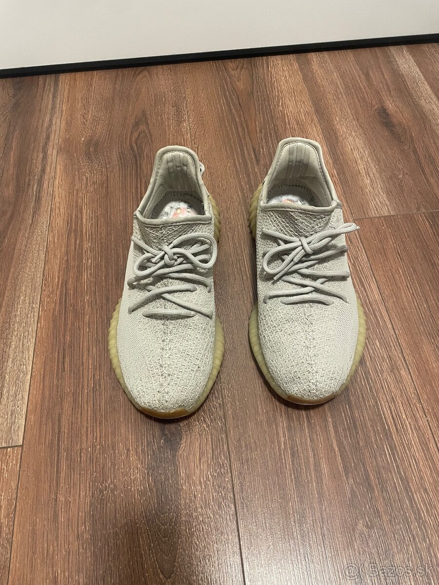 Adidas Yeezy 350 - 2