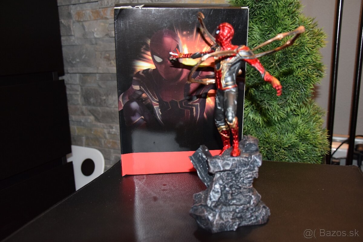 Figurka Spidermana - 2