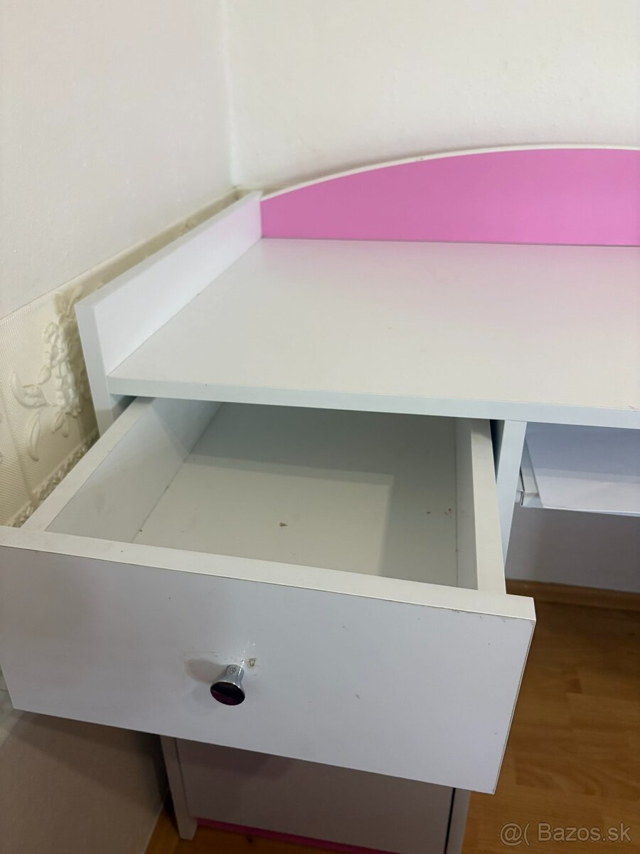 Napredaj písací stôl a skriňa - 2