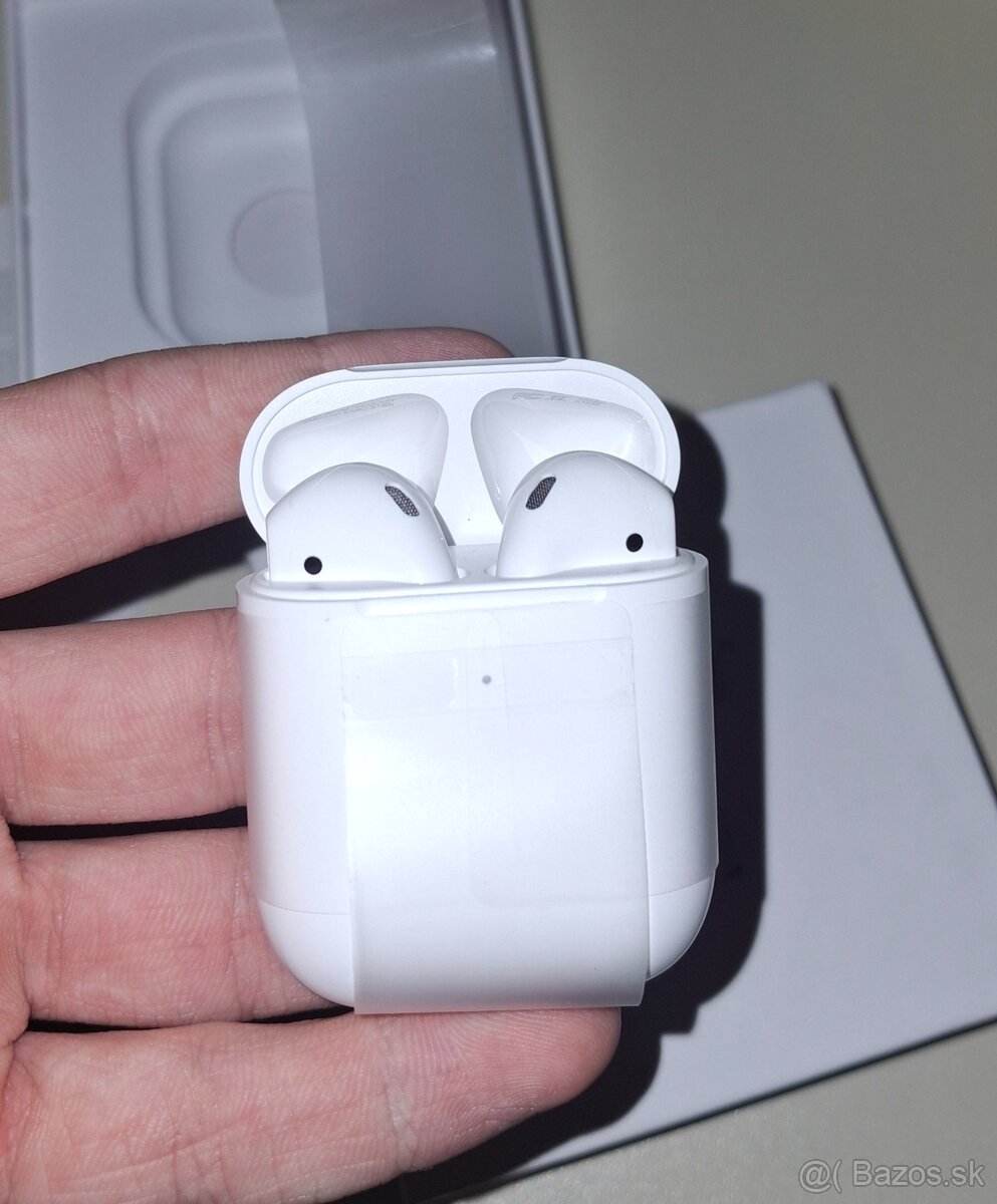AirPods 2 (2019) - 2