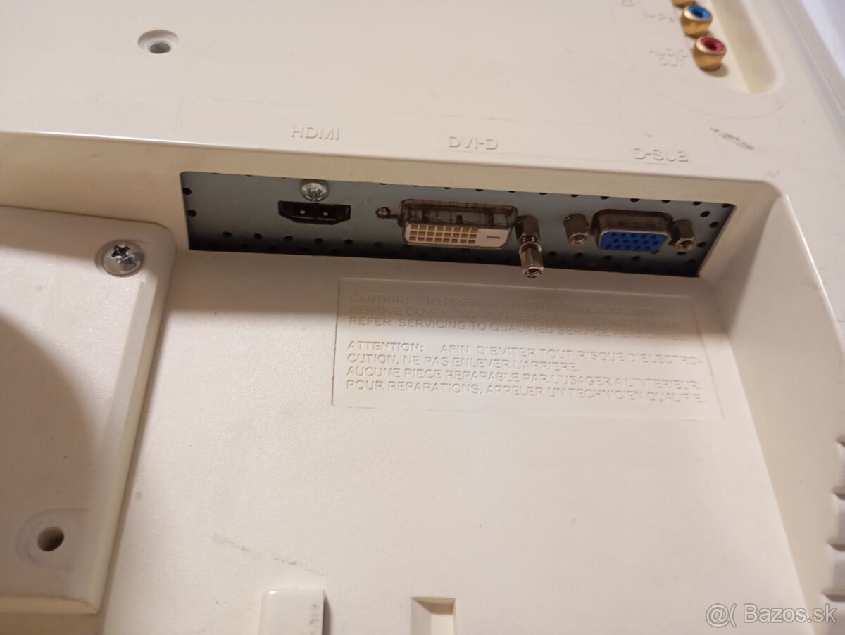 Predám LCD monitor 22" LG - 2