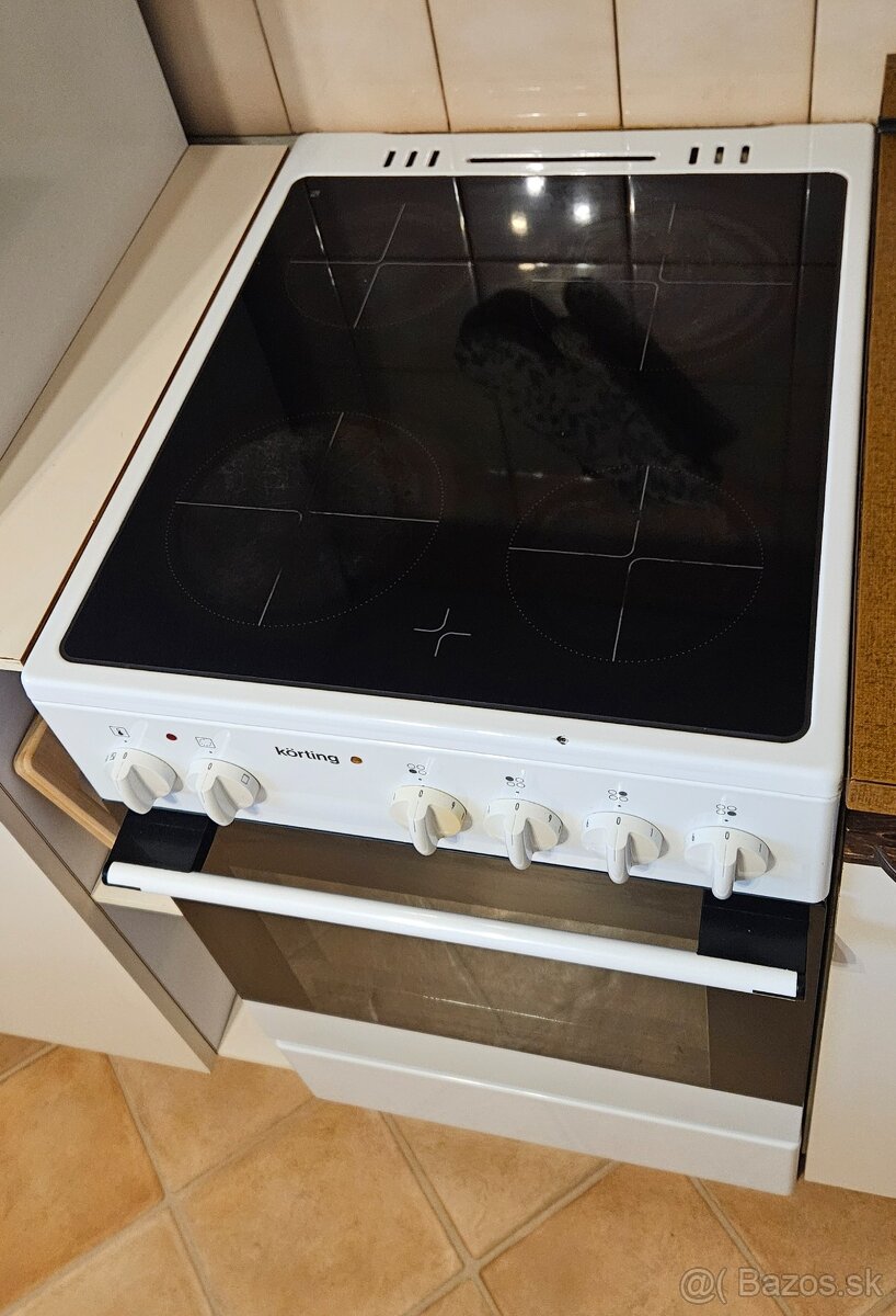 Elektrický sklokeramický sporák - 2