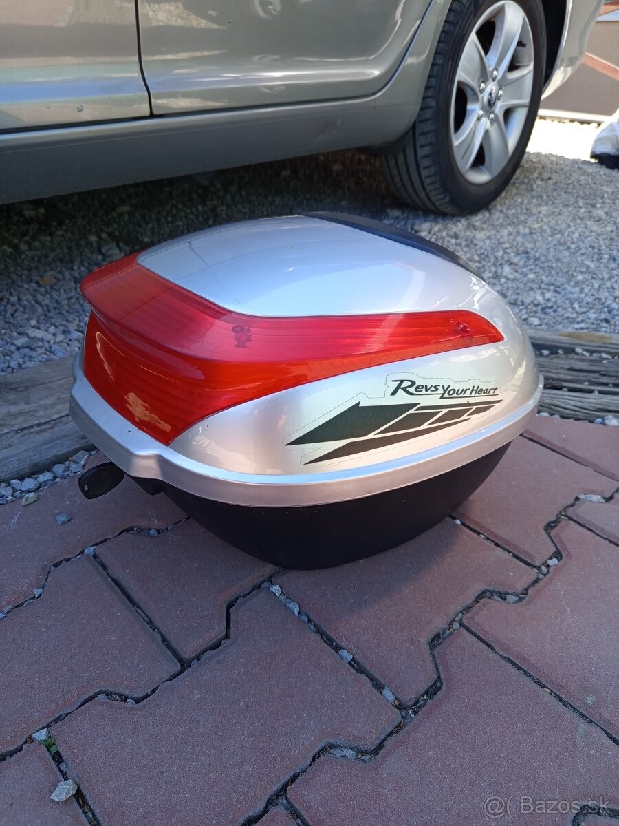 Predám kufor na skúter - 2