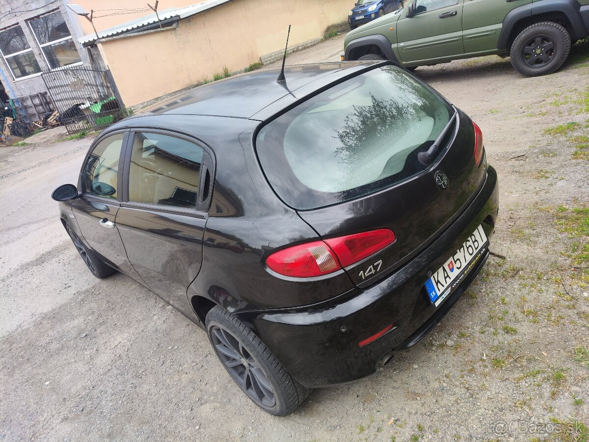 Alfa Romeo 147 JTD 85kW - 2