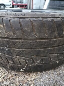 245/40 r 18 - 2
