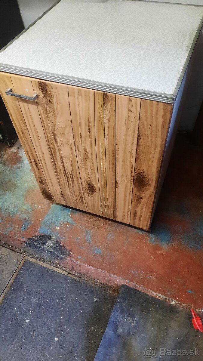 Predám - 2