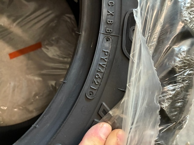 Pneu 33x12,5r18 toyo - 2