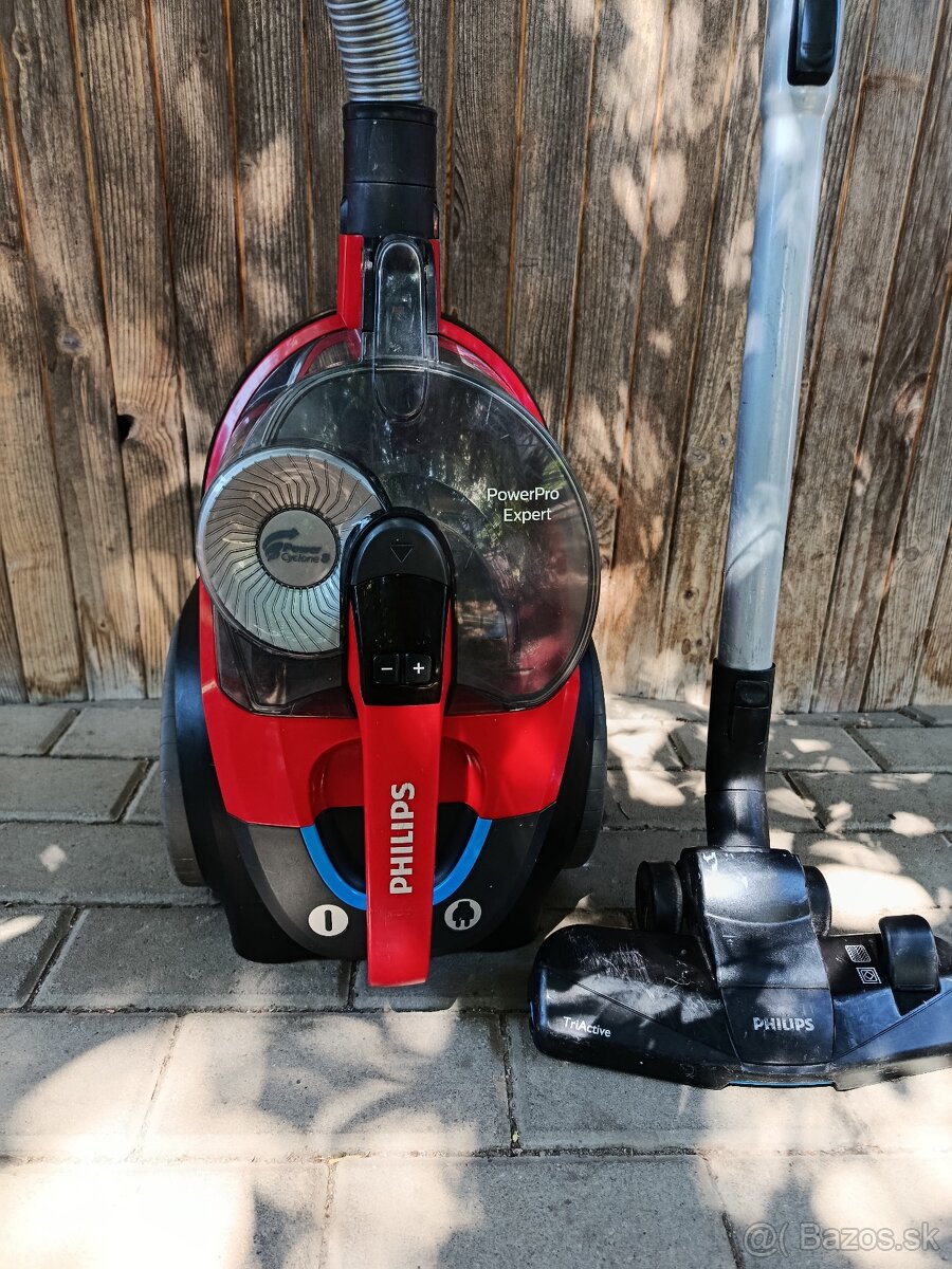 Vysávač Philips PowerPro Expert - 2