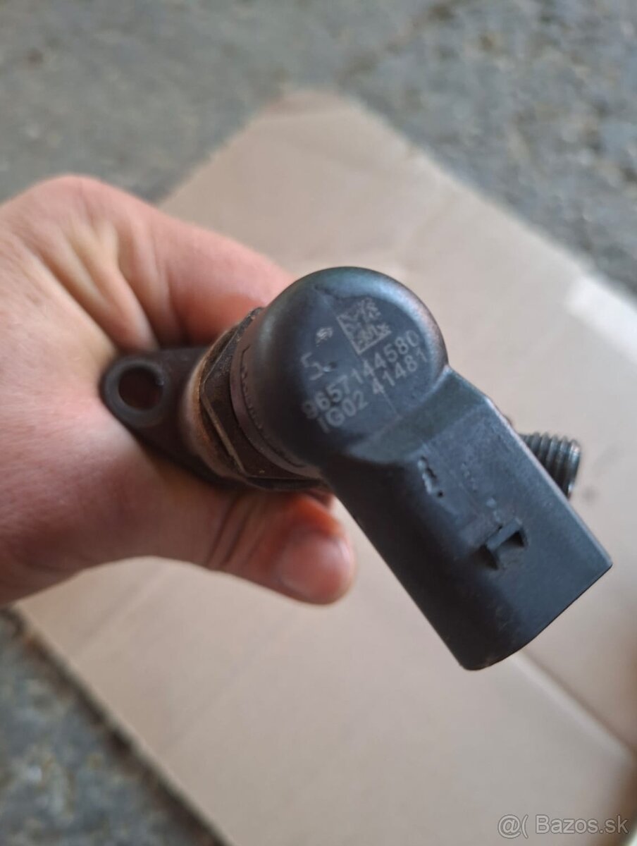 Vstrekovacie trysky Ford 2.0Tdci 9657144580 - 2