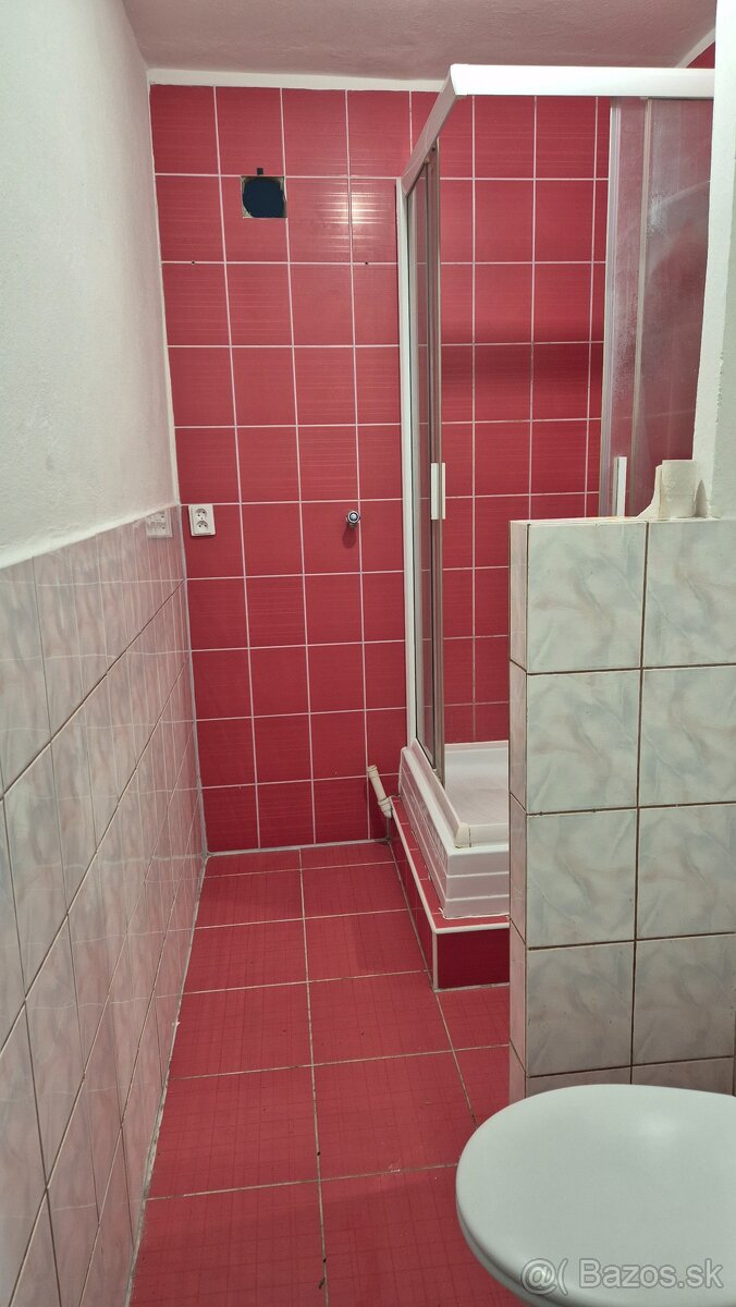 Predám 3-izbový byt v Michalovciach - 2