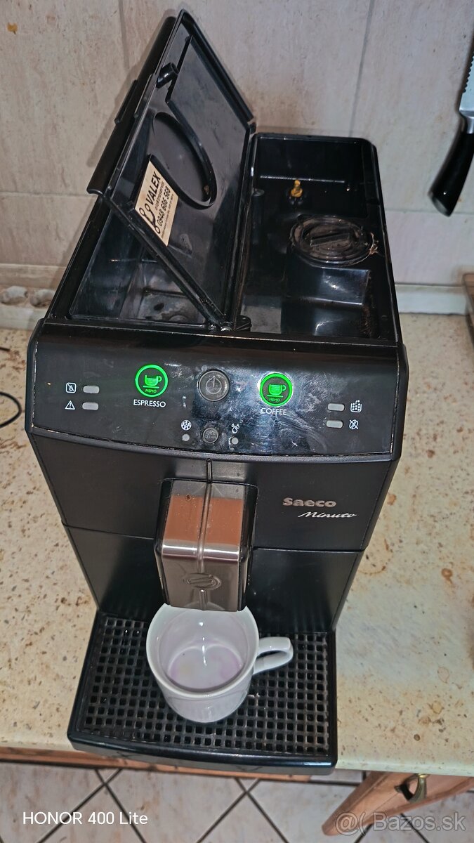 KAVOVAR SAECO MINUTO HD8760 - 2