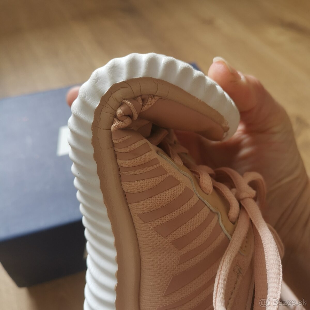 Ľahké dievcenske tenisky velk. 35 - 2