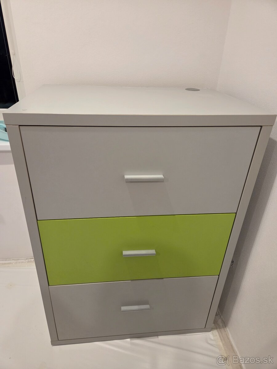 Komoda, 3 zásuvky - 2