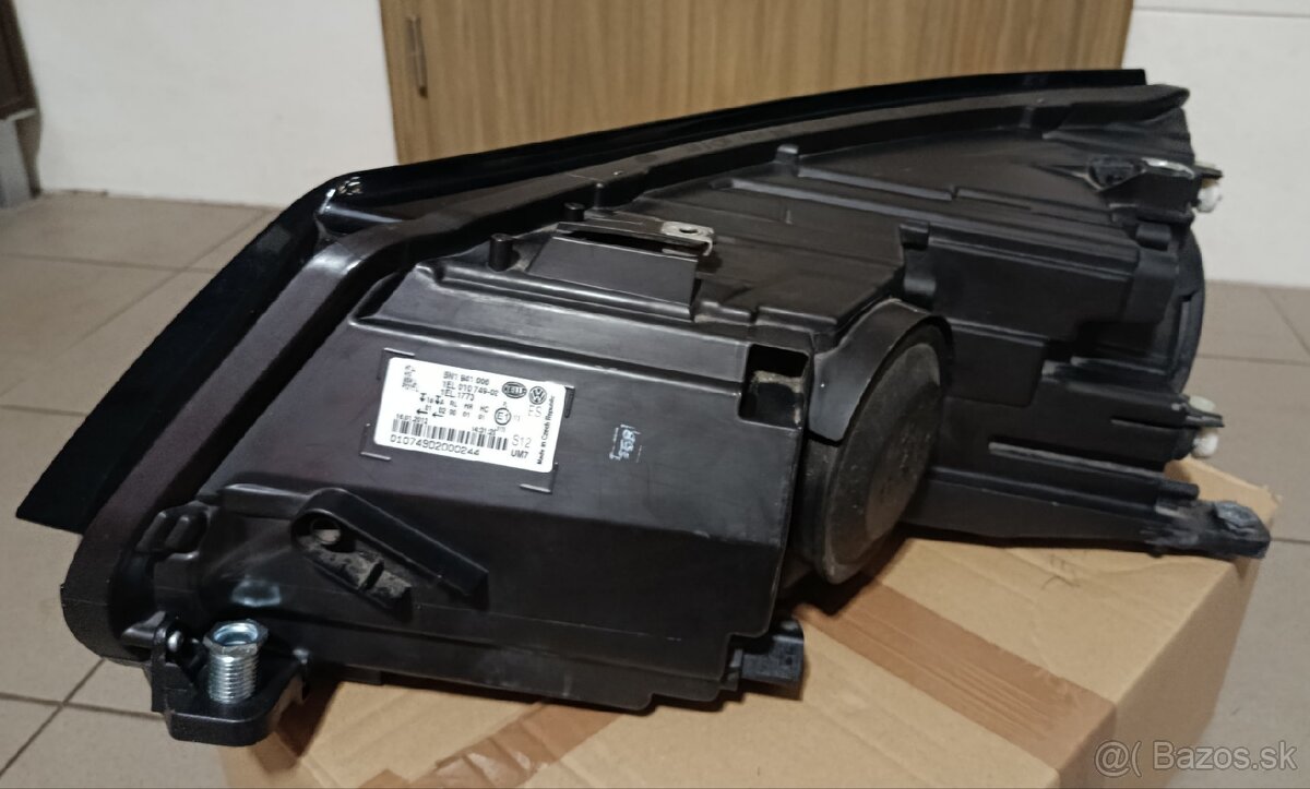 Predám svetlo Tiguan - 2