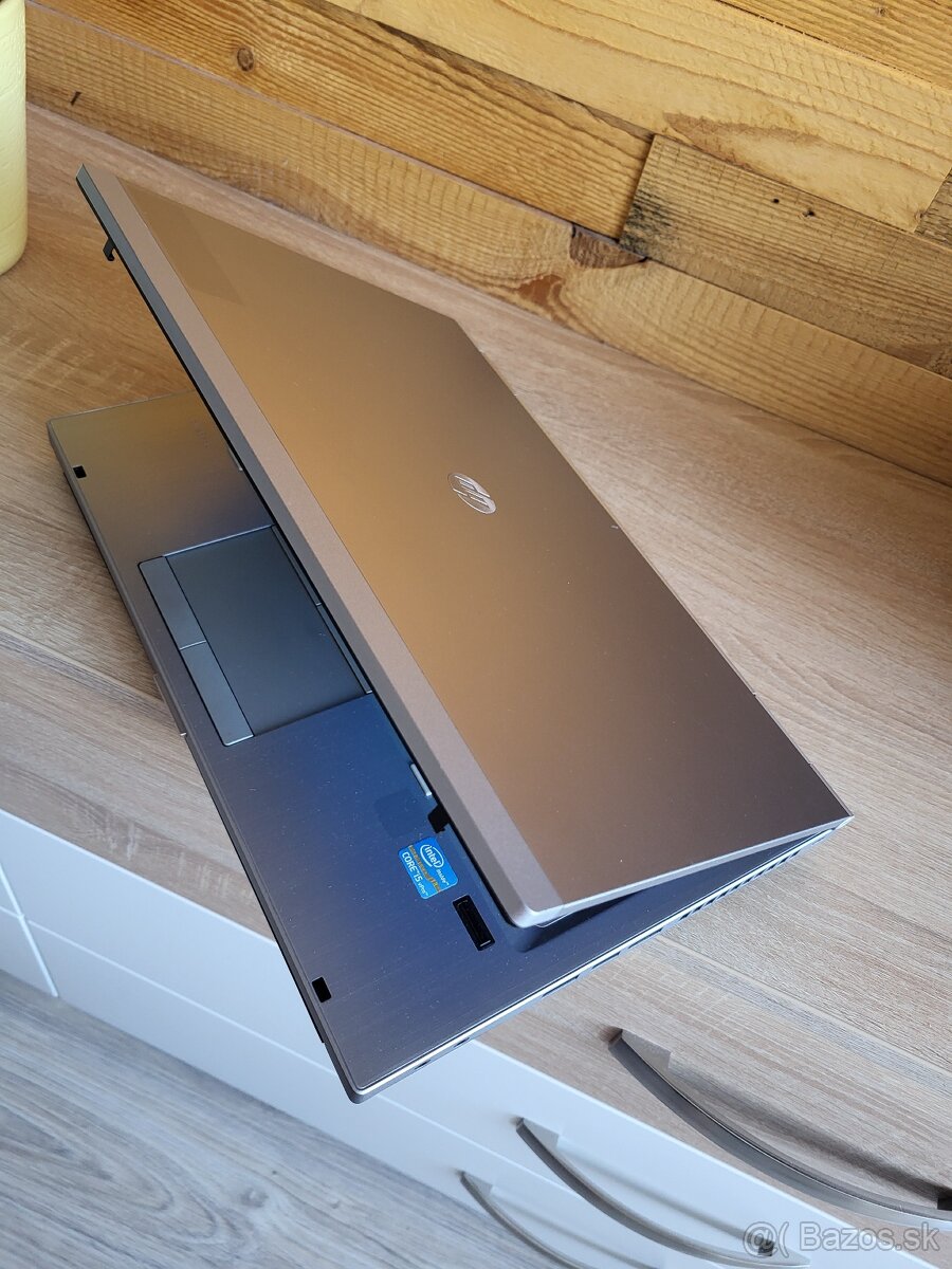 HP ProBook 8460p/6460b na diely/opravu - 2