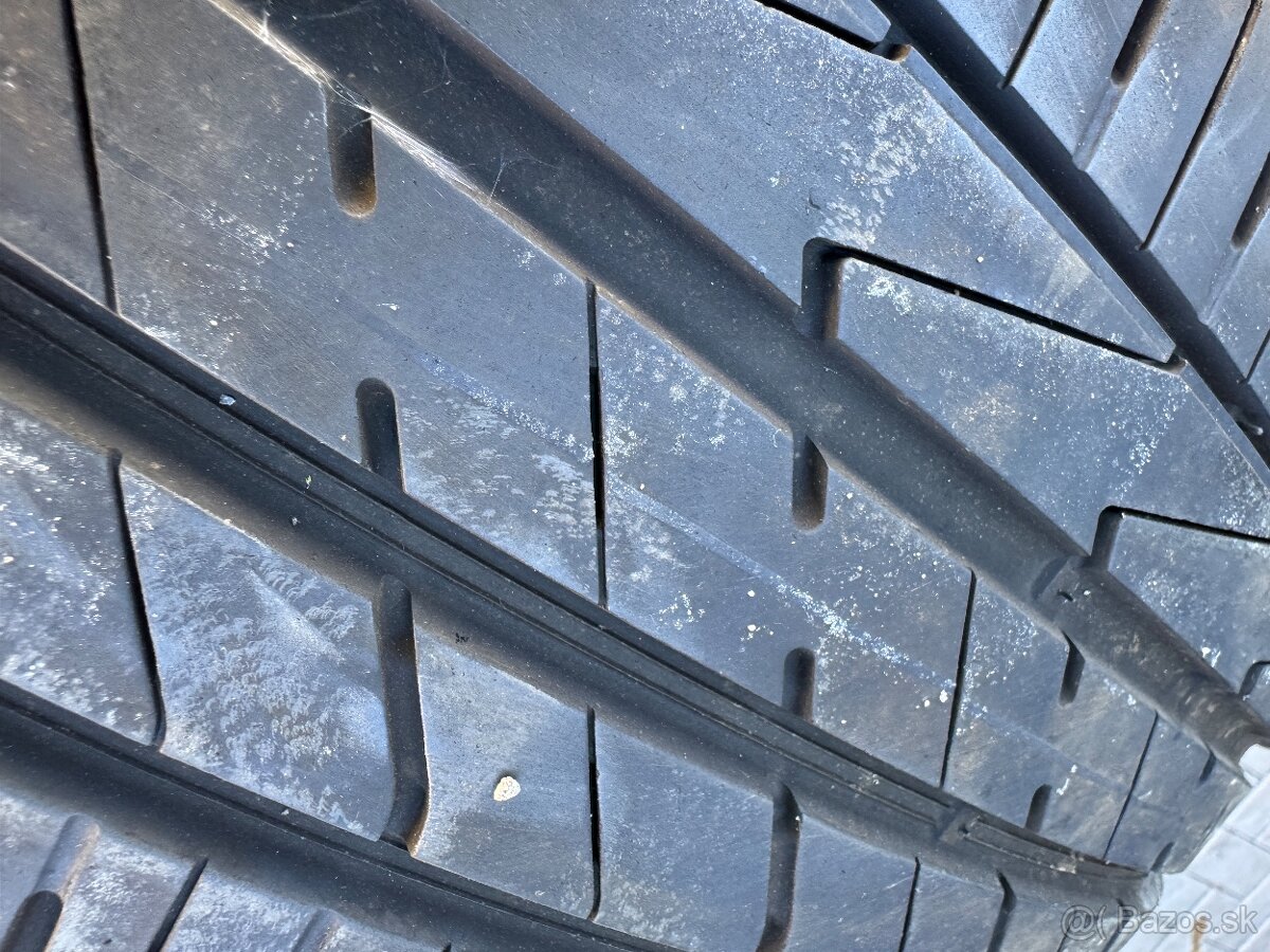 235/50R19 Hankook - 2