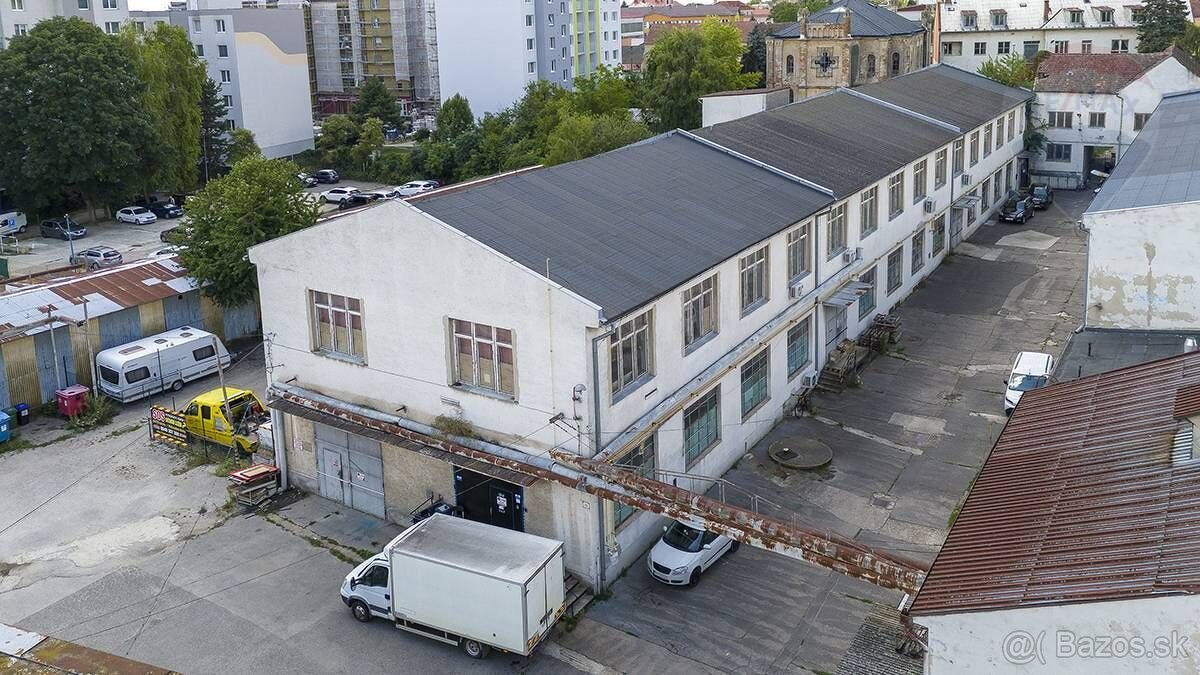 INVESTIČNÁ PRÍLEŽITOSŤ: Polyfunkčný objekt 3190 m² v centre - 2
