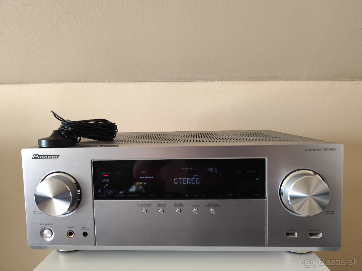 Pioneer VSX930 - 2