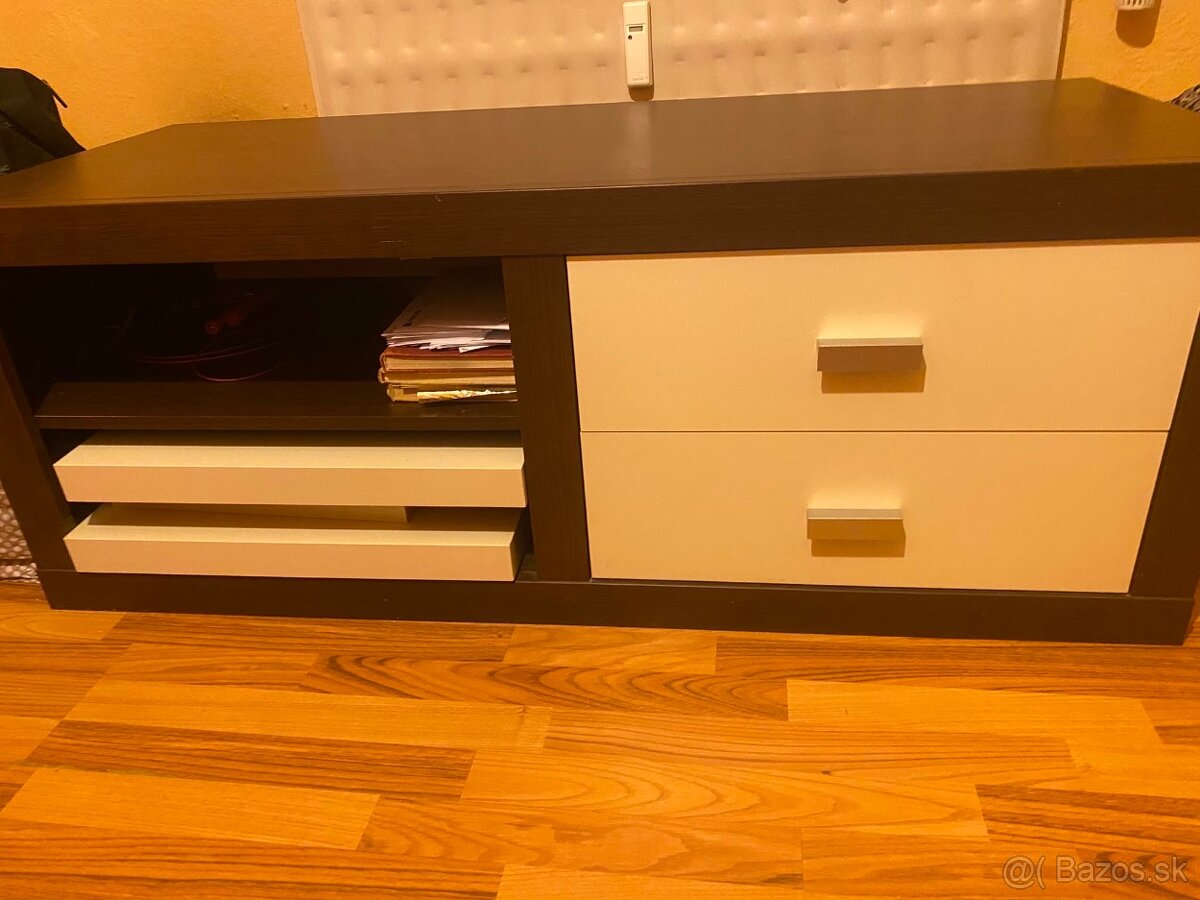 TV stolík - 2