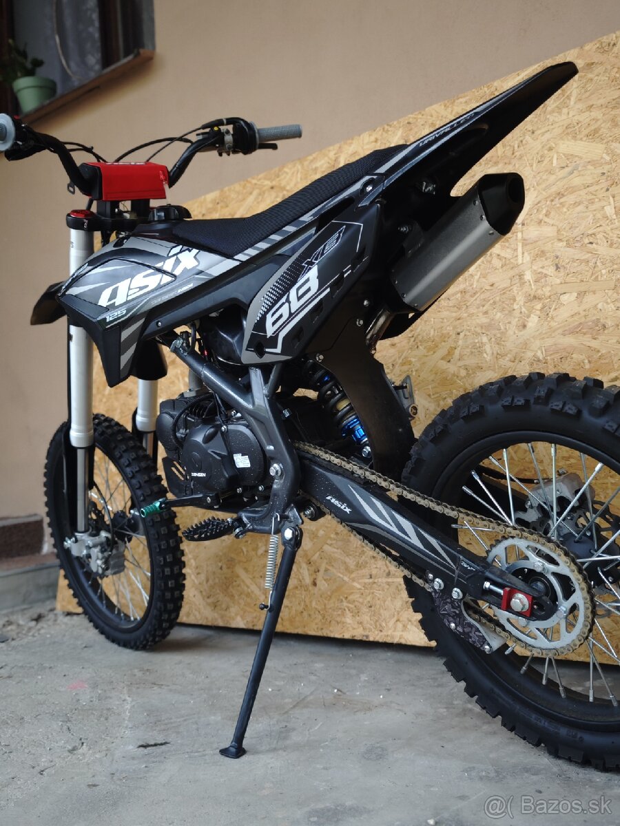 Asix XB68 125ccm