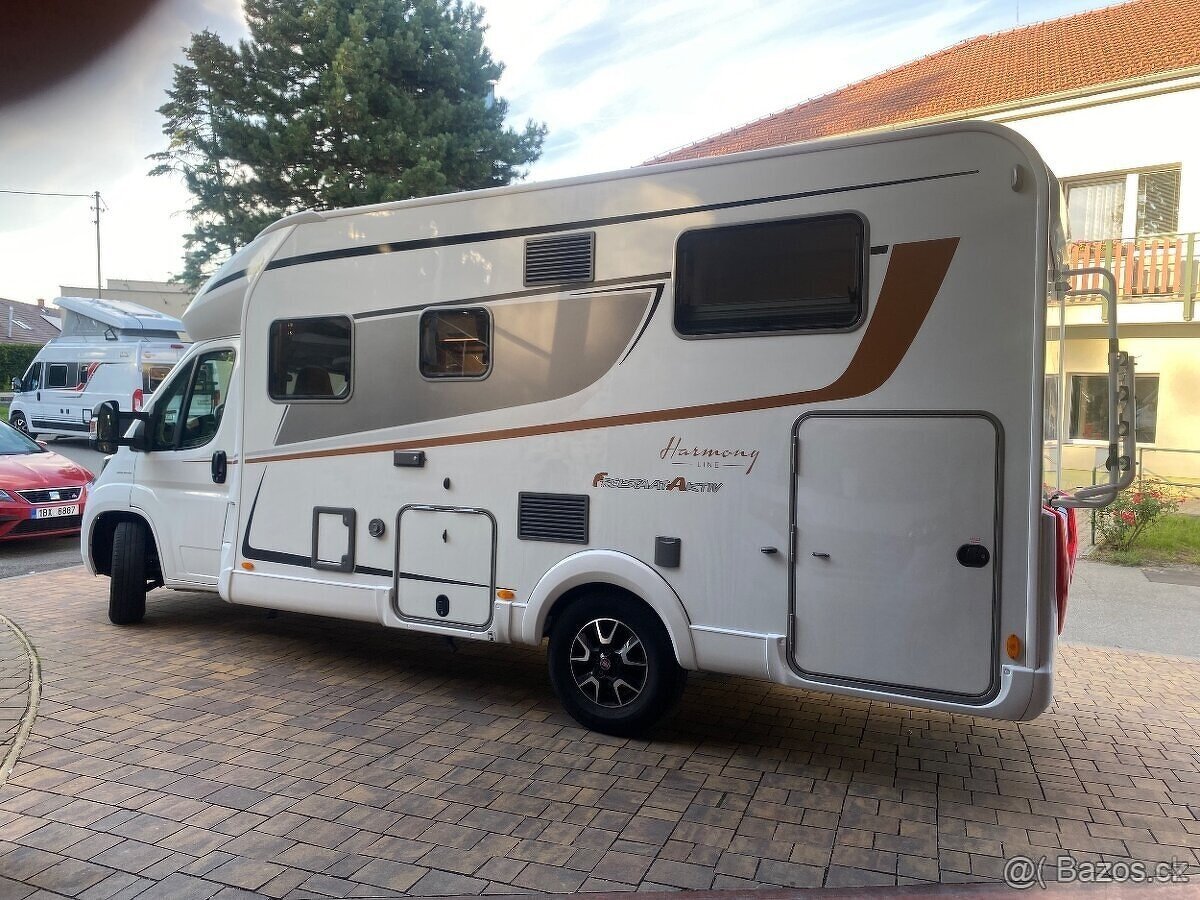 Burstner Lyseo 690 ,plná výbava ,r.v 2021 - 2