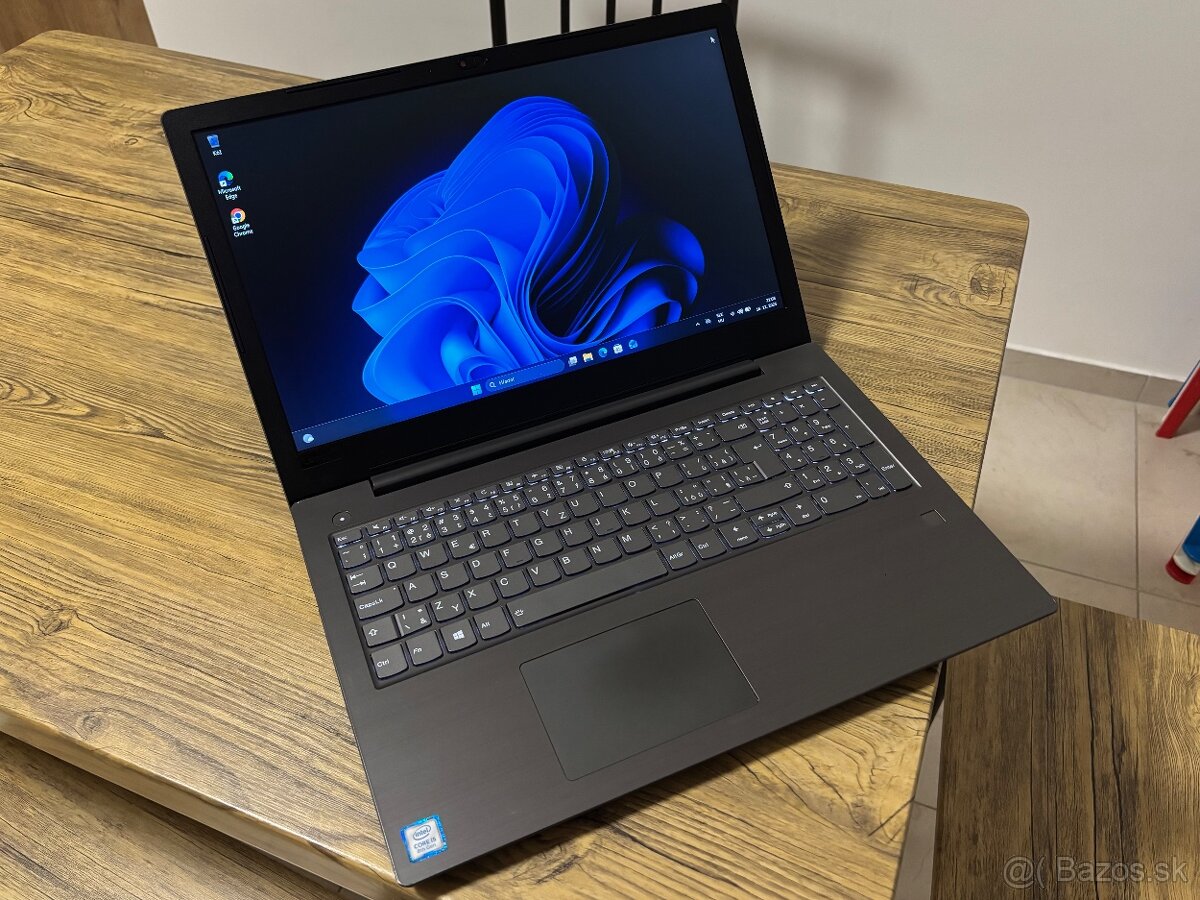 15.6"/Lenovo Notebook/i5-8250/4GB RAM/256GB SSD/Intel HD 2G - 2