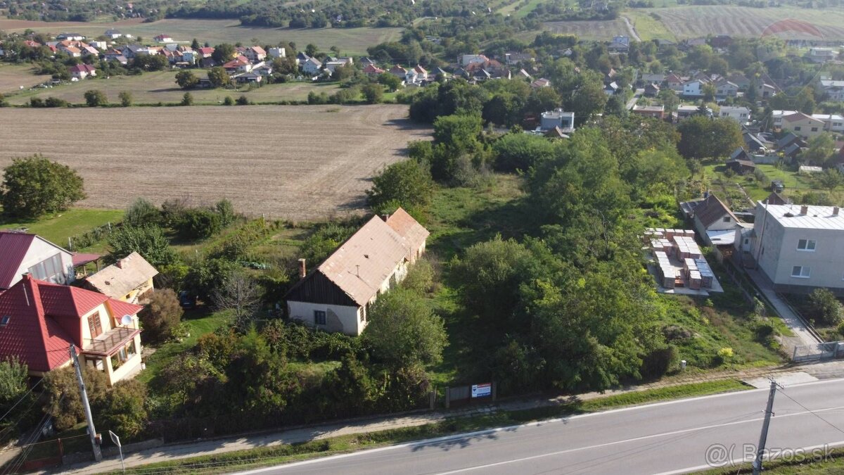 Pozemok 2971 m2 so starým domom, Veľký Lapáš - 2