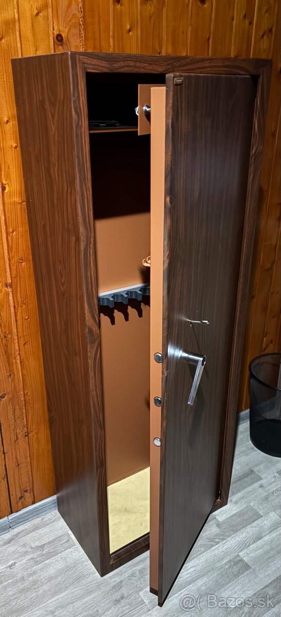 Trezor na zbrane - 2