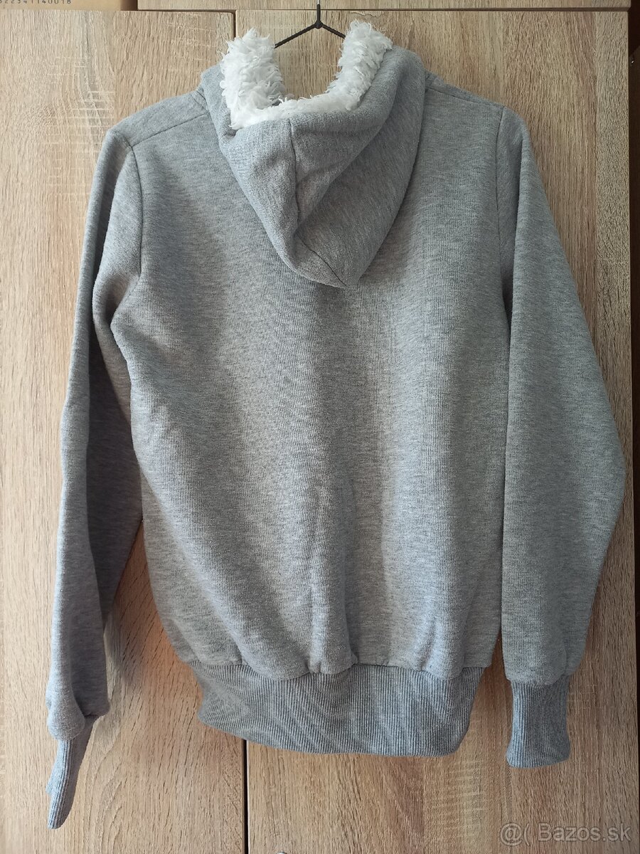 Sivá zateplená mikina - 2