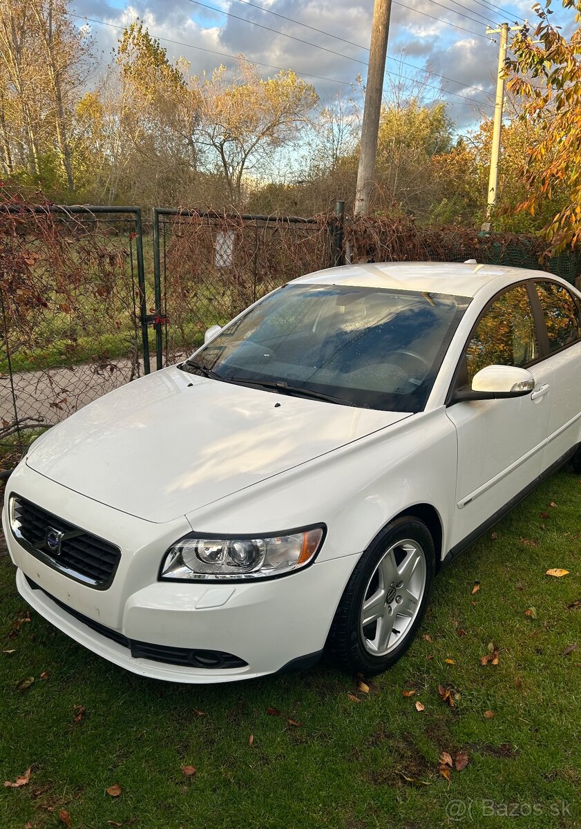 Volvo S40 2009 diely - 2