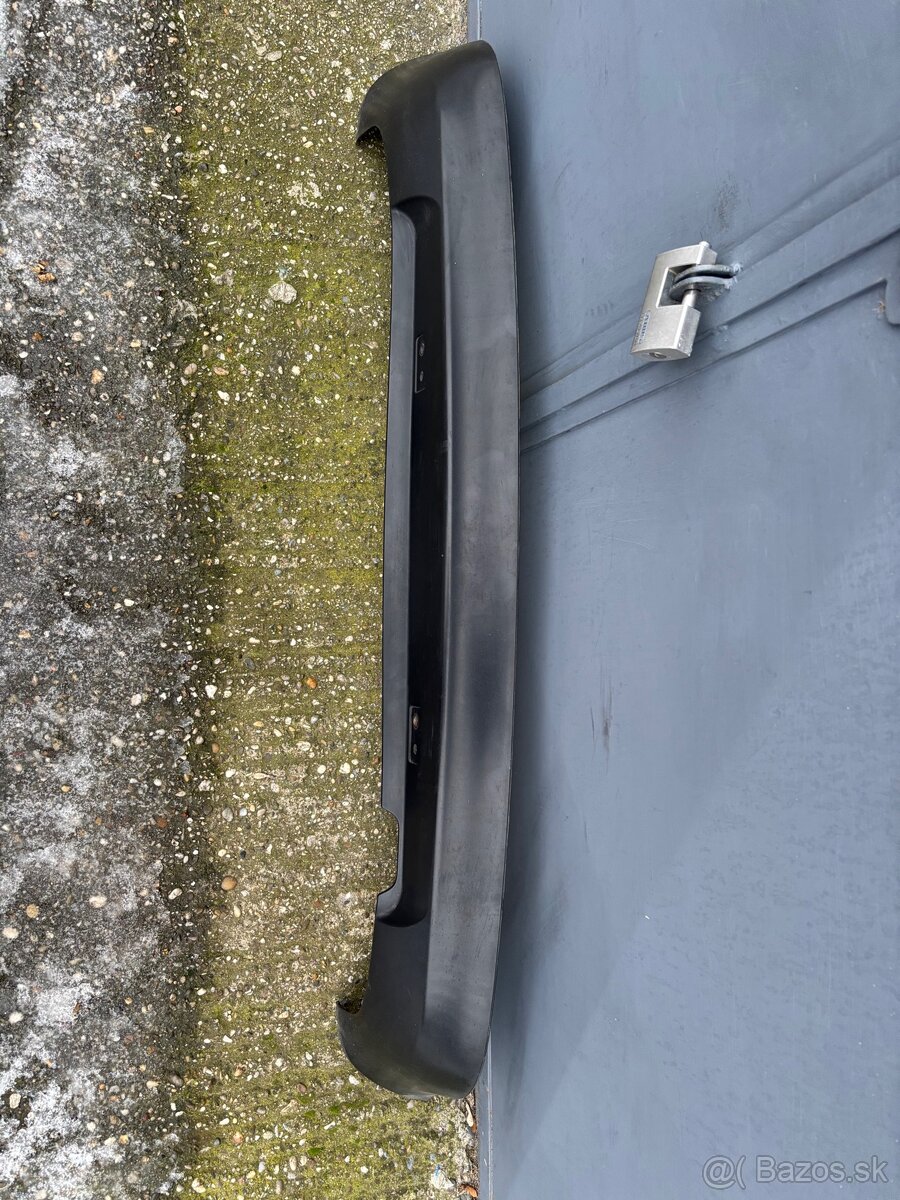 Zadný podnaraznik VW Golf 4 - 2