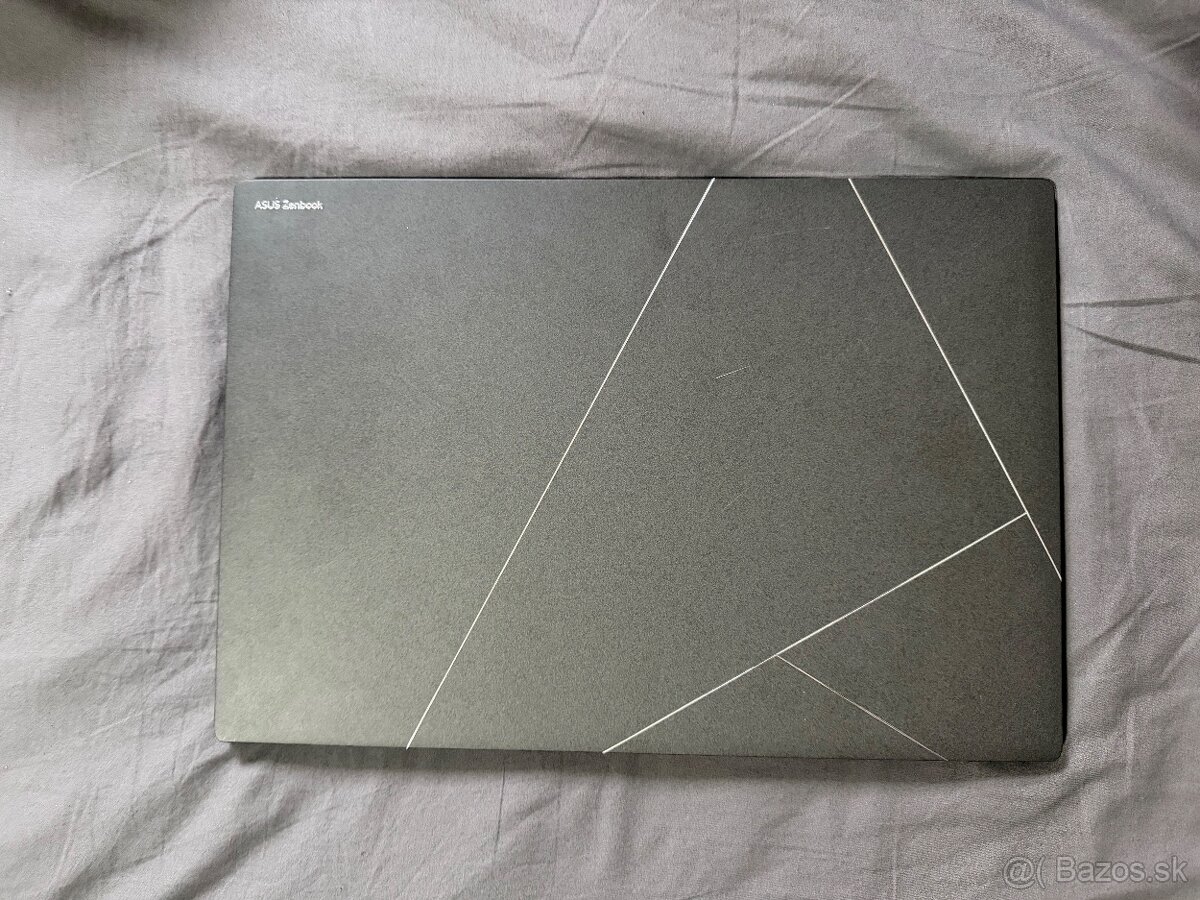 ASUS Zenbook S 16 OLED - 2