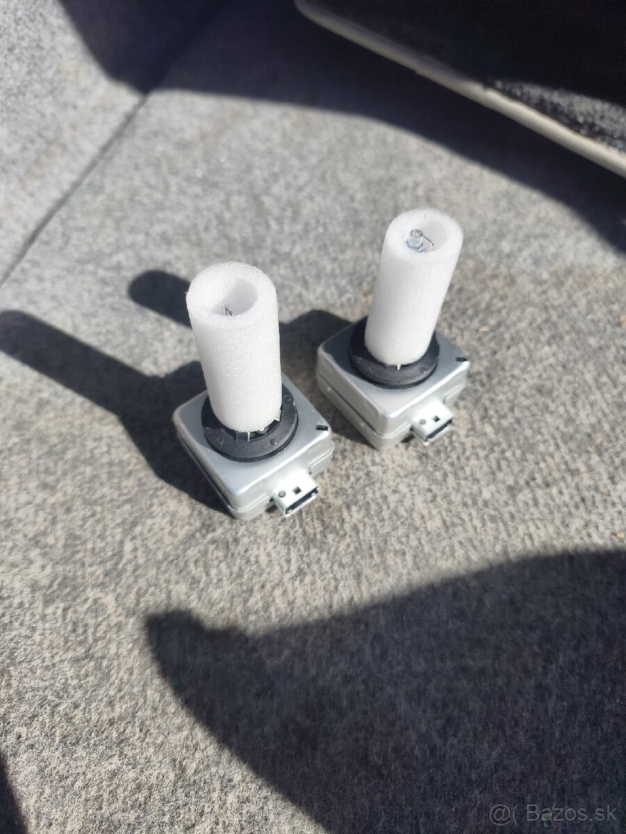 AMiO xenónové výbojky D1R 6000K - 2