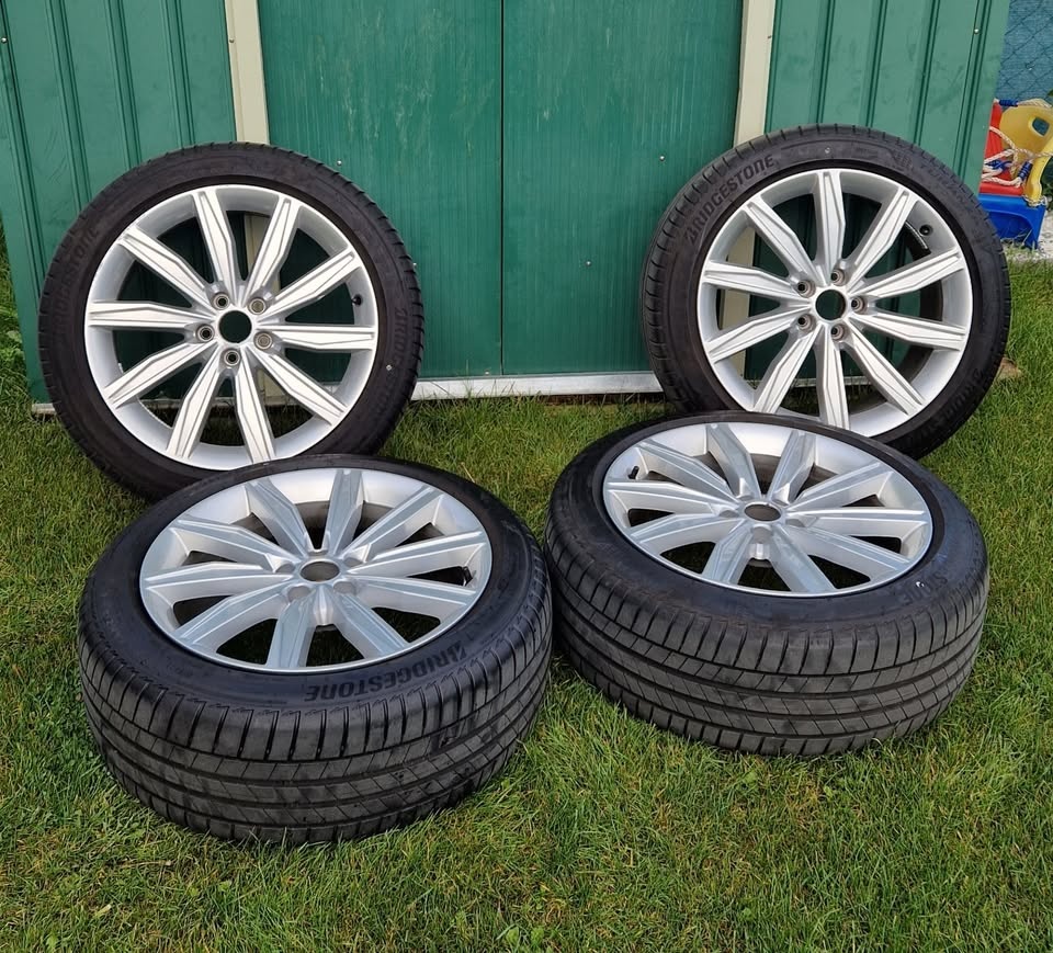 AUDI DISKY R19 S LETNYMI PNEU - 2