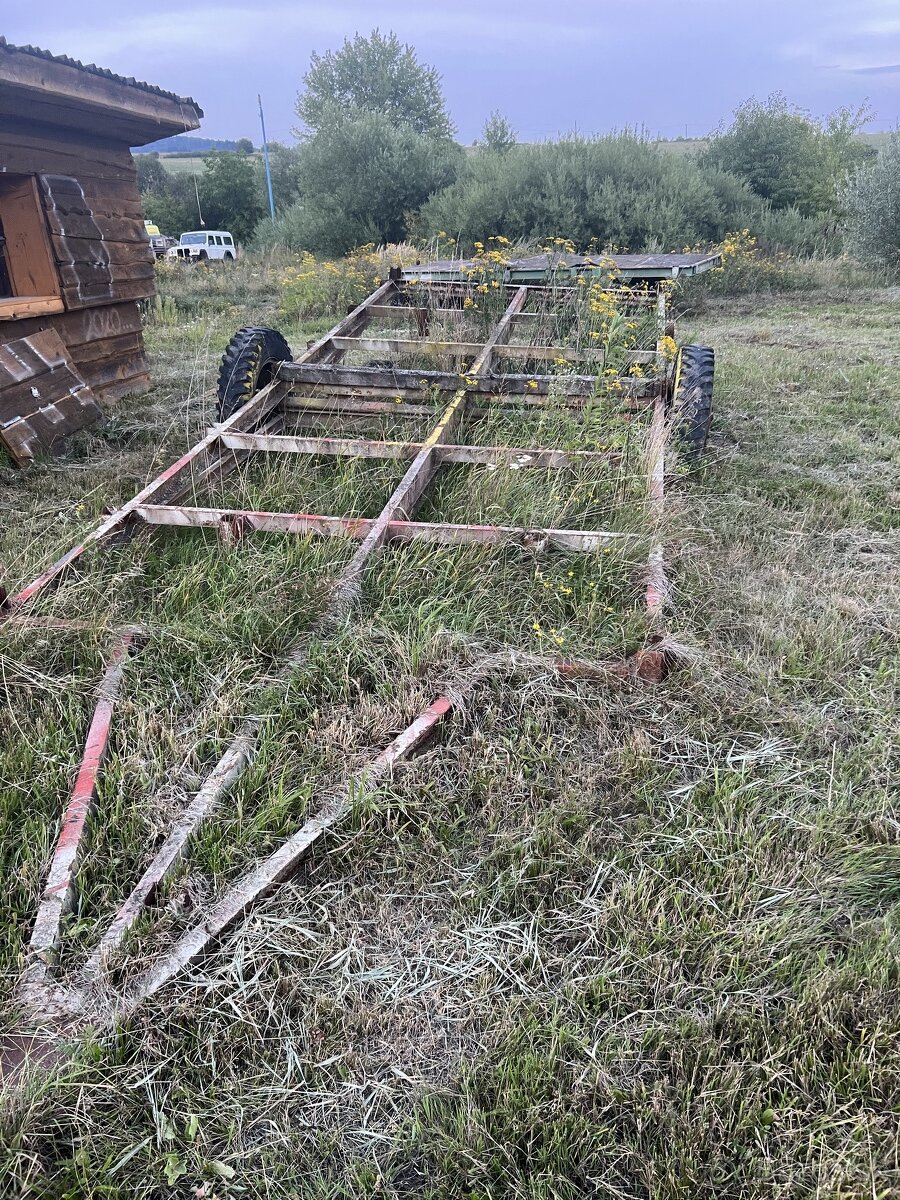 Vlečka za traktor - 2
